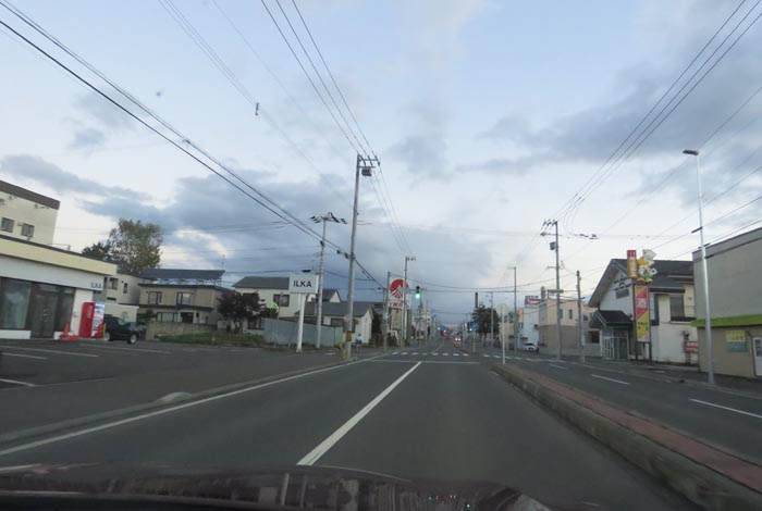 webnews今朝の北見/とん田通り、南大通り交差点から国道39号方向