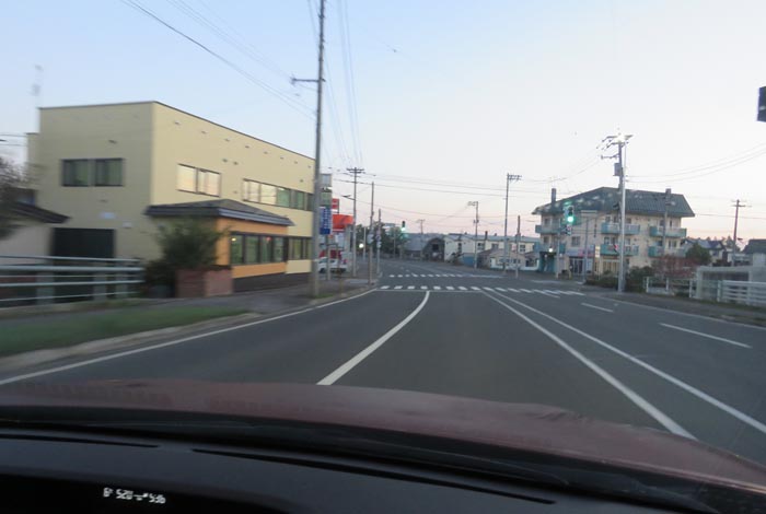 webnews今朝の北見/無加川橋を渡り南大通り交差点方向
