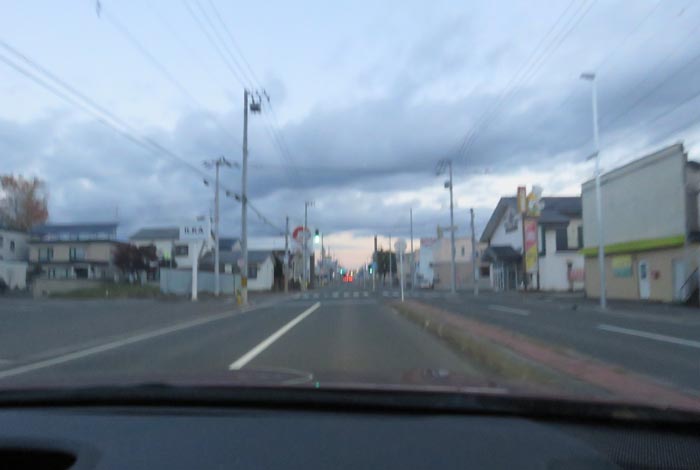 webnews今朝の北見/とん田通り、南大通り交差点から国道39号方向
