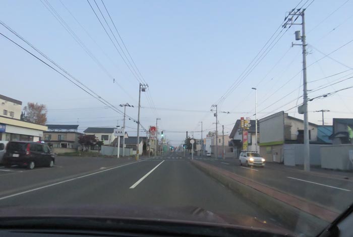 webnews今朝の北見/とん田通り、南大通り交差点から国道39号方向