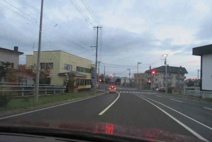 webnews今朝の北見/無加川橋を渡り南大通り交差点方向