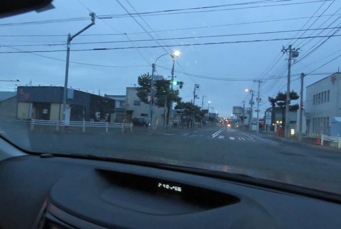 webnews今朝の北見/交差点から奥は常呂方面
