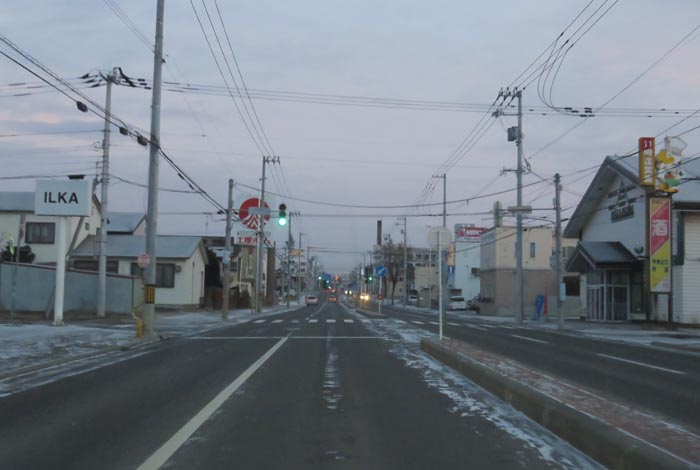 webnews今朝の北見/とん田通り、南大通り交差点から国道39号方向