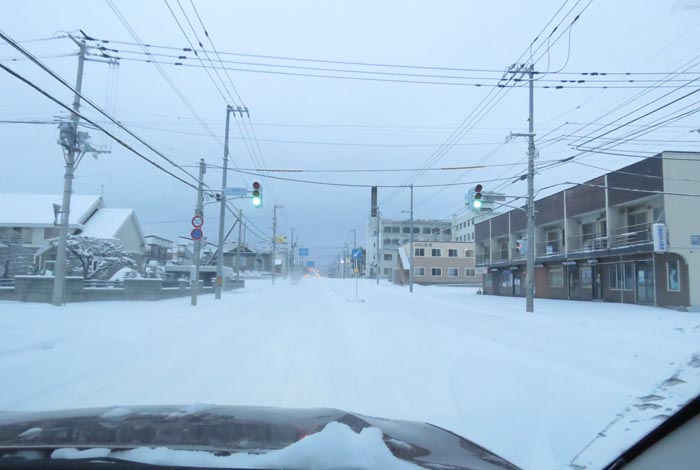 webnews今朝の北見/とん田通り、南大通り交差点から国道39号方向