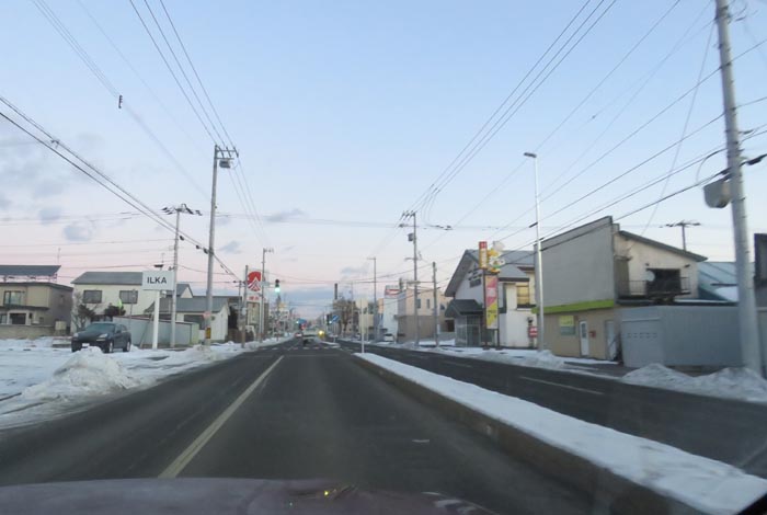 webnews今朝の北見/とん田通り、南大通り交差点から国道39号方向