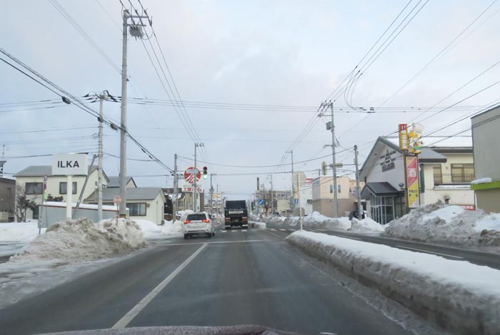 webnews今朝の北見/とん田通り、南大通り交差点から国道39号方向