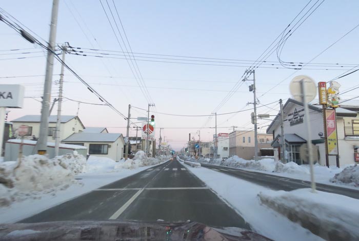 webnews今朝の北見/とん田通り、南大通り交差点から国道39号方向