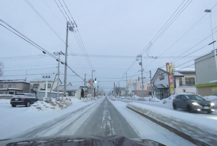 webnews今朝の北見/とん田通り、南大通り交差点から国道39号方向