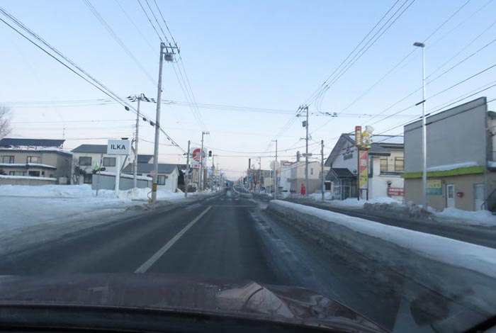 webnews今朝の北見/とん田通り、南大通り交差点から国道39号方向