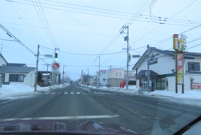 webnews今朝の北見/とん田通り、南大通り交差点から国道39号方向