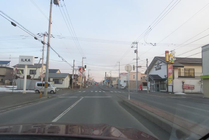 webnews今朝の北見/とん田通り、南大通り交差点から国道39号方向
