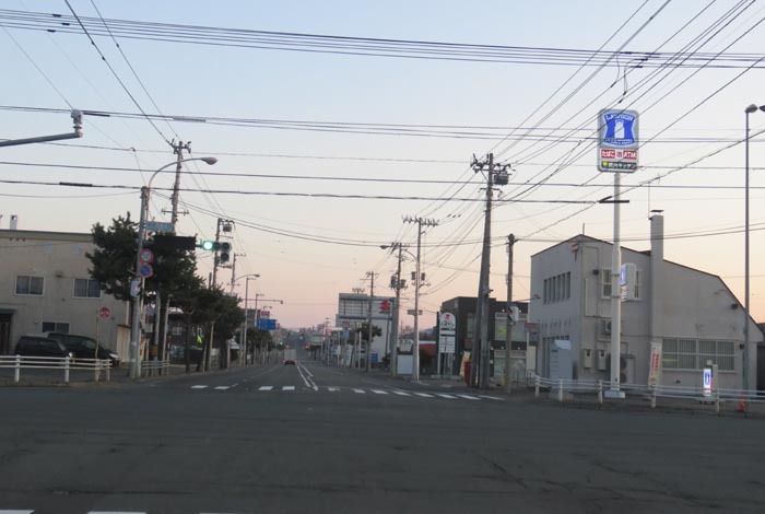 webnews今朝の北見/交差点から奥は常呂方面