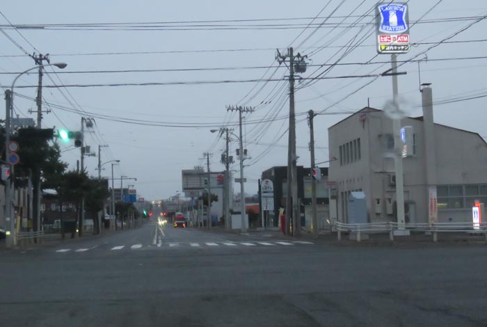 webnews今朝の北見/交差点から奥は常呂方面