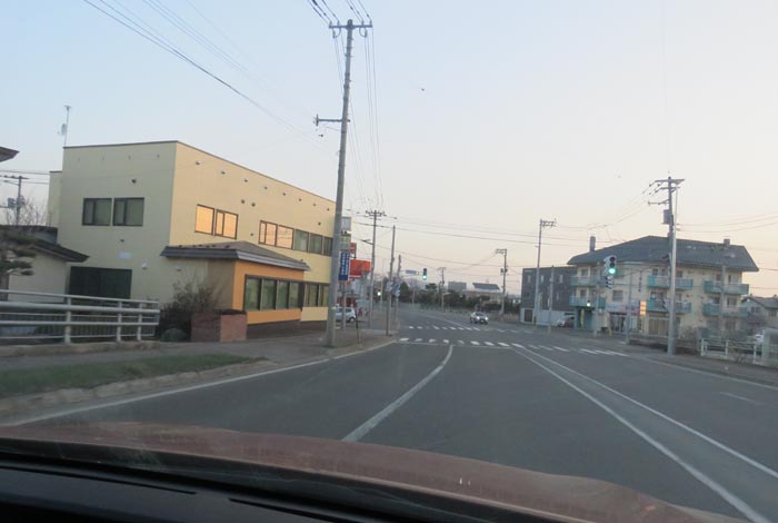 webnews今朝の北見/無加川橋を渡り南大通り交差点方向