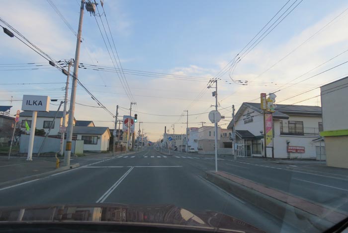 webnews今朝の北見/とん田通り、南大通り交差点から国道39号方向