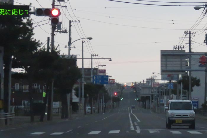 webnews今朝の北見/交差点から奥は常呂方面