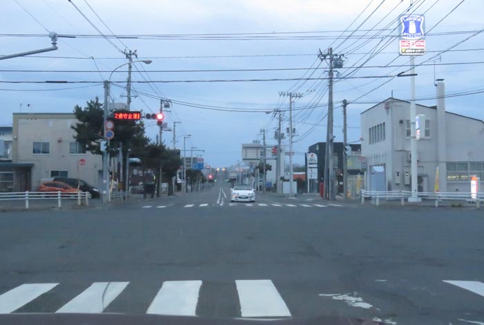 webnews今朝の北見/交差点から奥は常呂方面