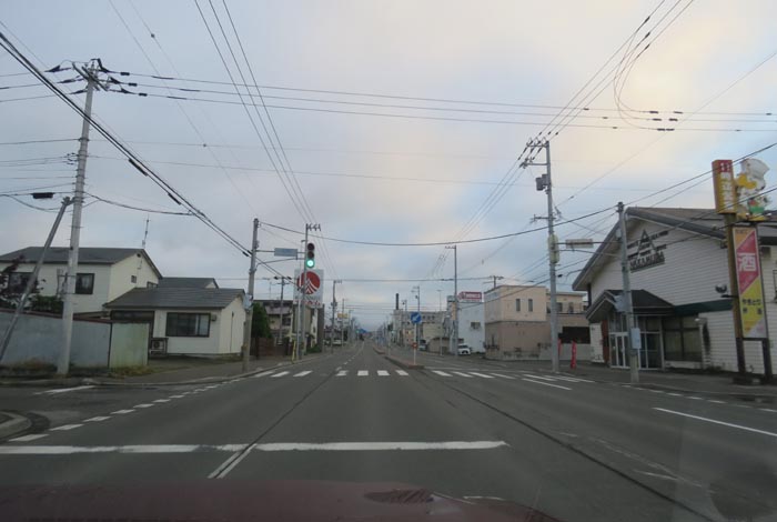 webnews今朝の北見/とん田通り、南大通り交差点から国道39号方向