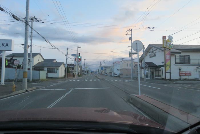 webnews今朝の北見/とん田通り、南大通り交差点から国道39号方向