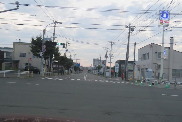 webnews今朝の北見/交差点から奥は常呂方面
