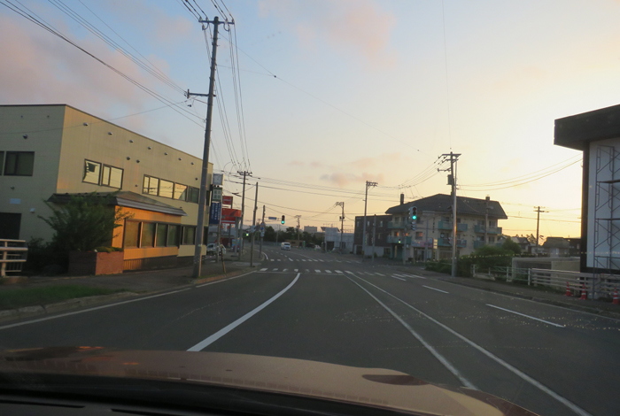 webnews今朝の北見/無加川橋を渡り南大通り交差点方向