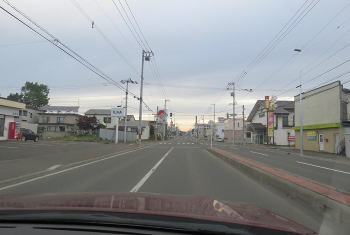 webnews今朝の北見/とん田通り、南大通り交差点から国道39号方向