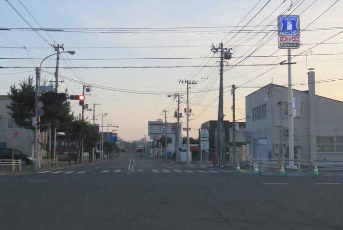 webnews今朝の北見/交差点から奥は常呂方面
