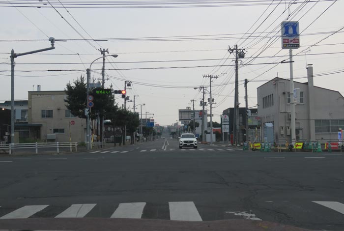 webnews今朝の北見/交差点から奥は常呂方面