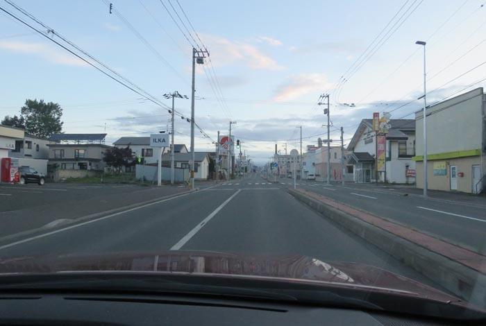 webnews今朝の北見/とん田通り、南大通り交差点から国道39号方向