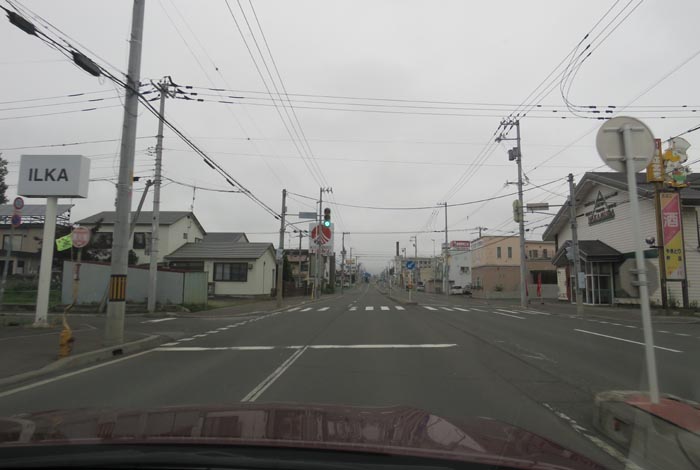 webnews今朝の北見/とん田通り、南大通り交差点から国道39号方向