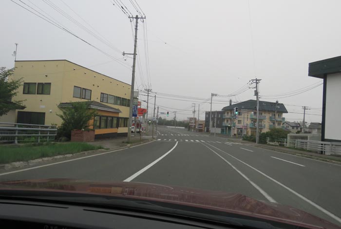 webnews今朝の北見/無加川橋を渡り南大通り交差点方向