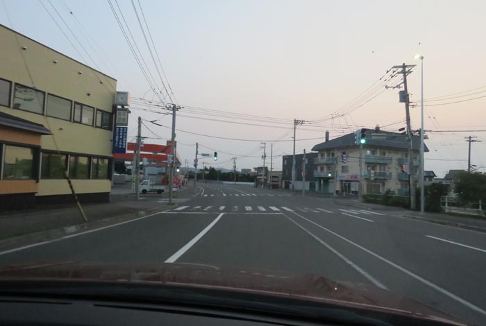 webnews今朝の北見/無加川橋を渡り南大通り交差点方向