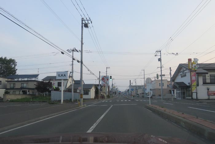 webnews今朝の北見/とん田通り、南大通り交差点から国道39号方向