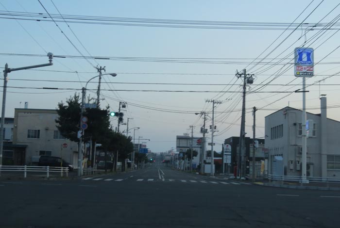 webnews今朝の北見/交差点から奥は常呂方面