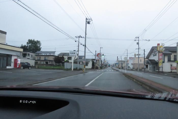 webnews今朝の北見/とん田通り、南大通り交差点から国道39号方向