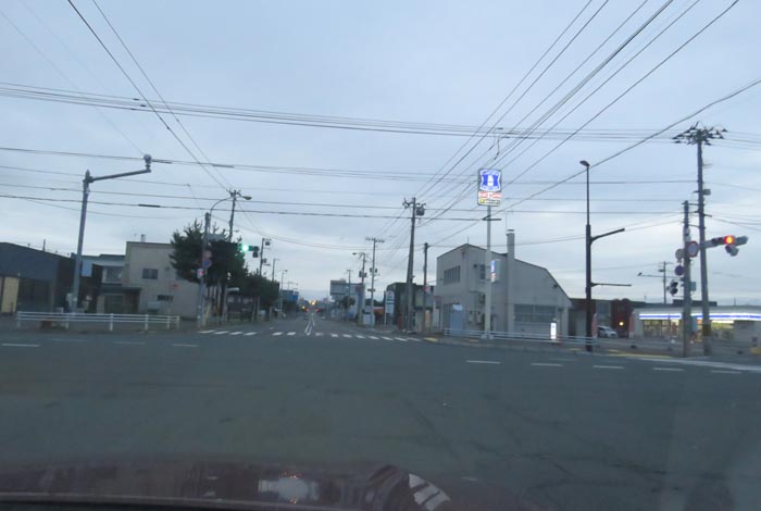 webnews今朝の北見/交差点から奥は常呂方面