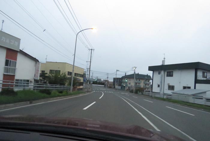 webnews今朝の北見/無加川橋を渡り南大通り交差点方向
