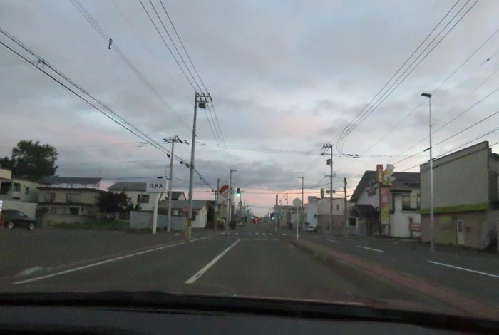 webnews今朝の北見/とん田通り、南大通り交差点から国道39号方向