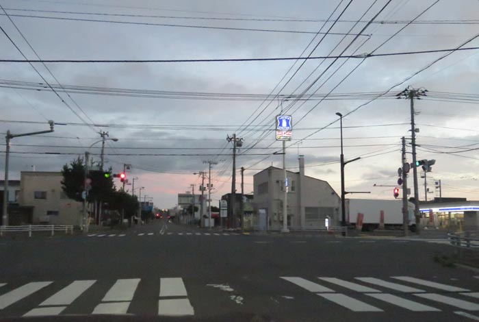 webnews今朝の北見/交差点から奥は常呂方面