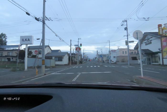 webnews今朝の北見/とん田通り、南大通り交差点から国道39号方向