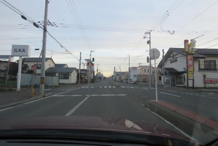 webnews今朝の北見/とん田通り、南大通り交差点から国道39号方向
