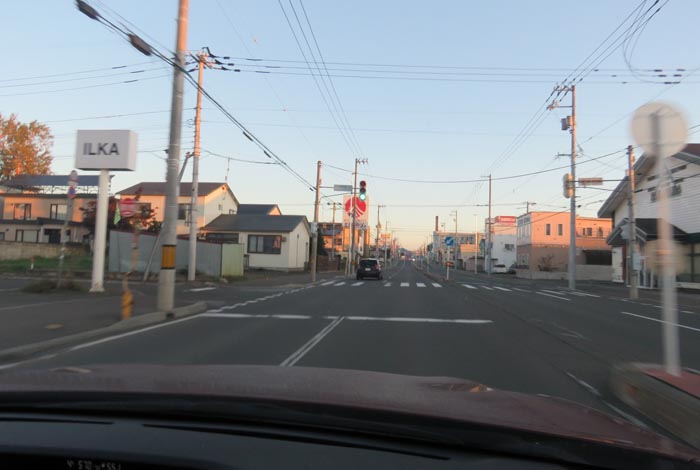 webnews今朝の北見/とん田通り、南大通り交差点から国道39号方向