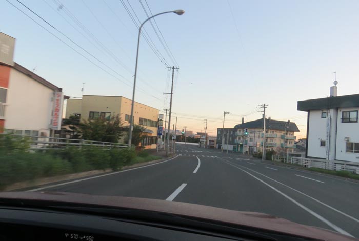 webnews今朝の北見/無加川橋を渡り南大通り交差点方向