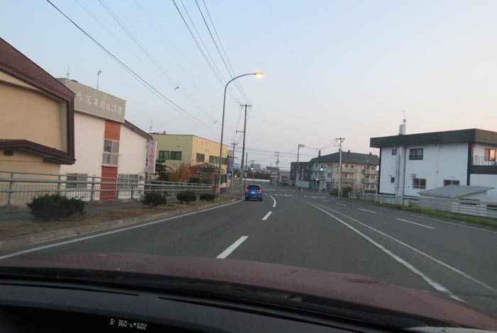 webnews今朝の北見/無加川橋を渡り南大通り交差点方向
