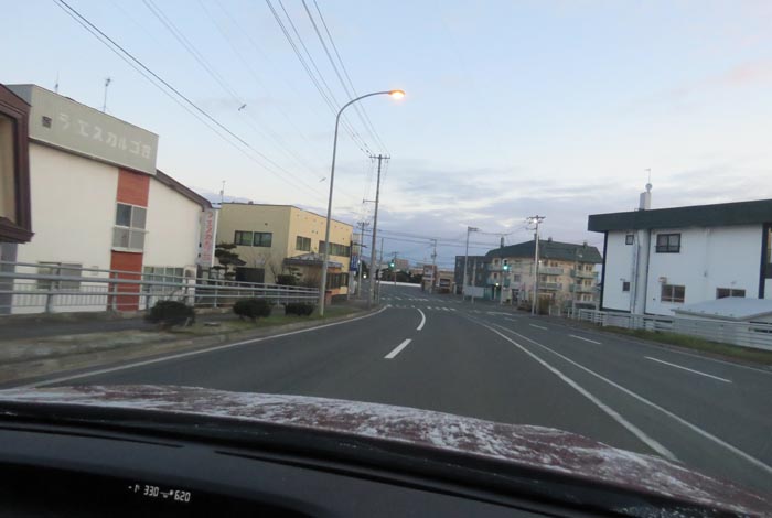 webnews今朝の北見/無加川橋を渡り南大通り交差点方向