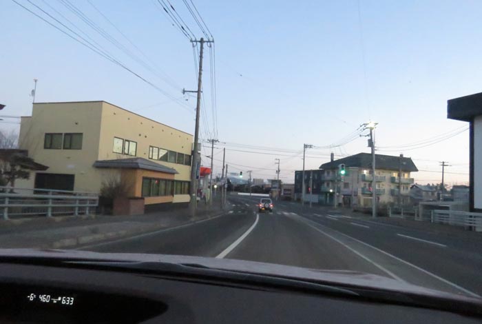 webnews今朝の北見/無加川橋を渡り南大通り交差点方向