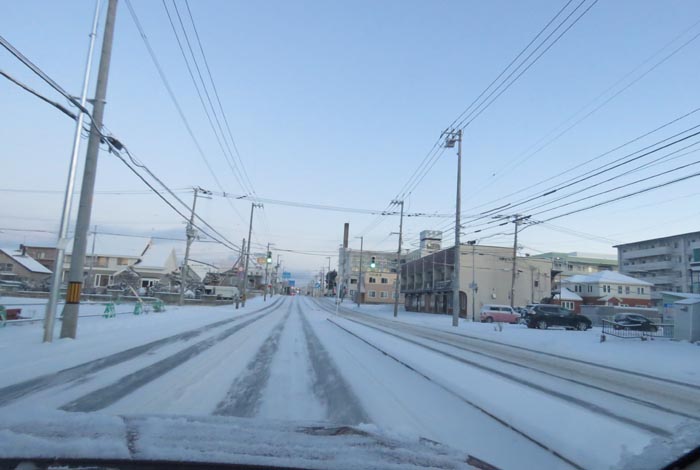 webnews今朝の北見/とん田通り、南大通り交差点から国道39号方向