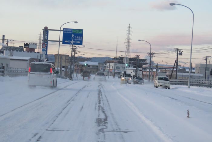 webnews今朝の北見／錦町の南岸通り交差点交差点