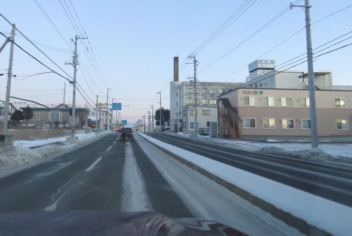 webnews今朝の北見/とん田通り、南大通り交差点から国道39号方向