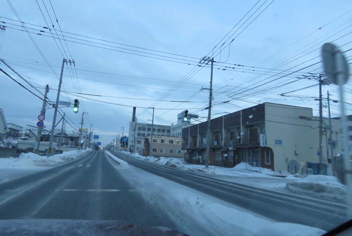 webnews今朝の北見/とん田通り、南大通り交差点から国道39号方向
